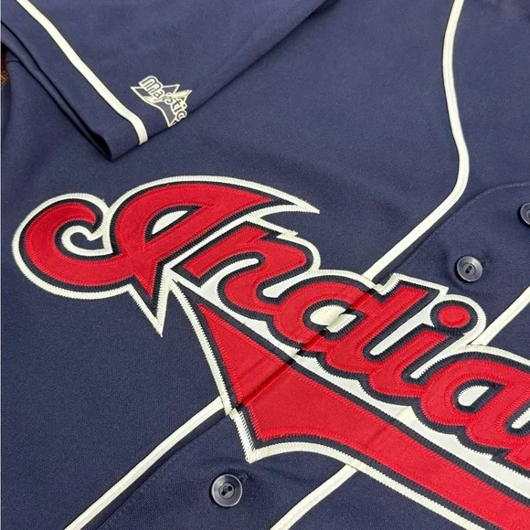 VTG Cleveland Indians Majestic MLB Jersey - Picture 3 of 6